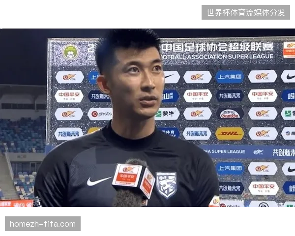 刘殿座半程贡献6场零封领跑门将榜,成为成都蓉城高居榜首的后防基石 刘殿座半程贡献6场零封领跑门将榜,成为成都蓉城高居榜首的后防基石